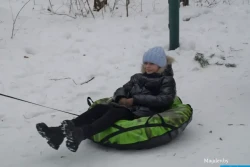 О правилах безопасности при катании на санках и «ватрушках» напомнили в Минздраве