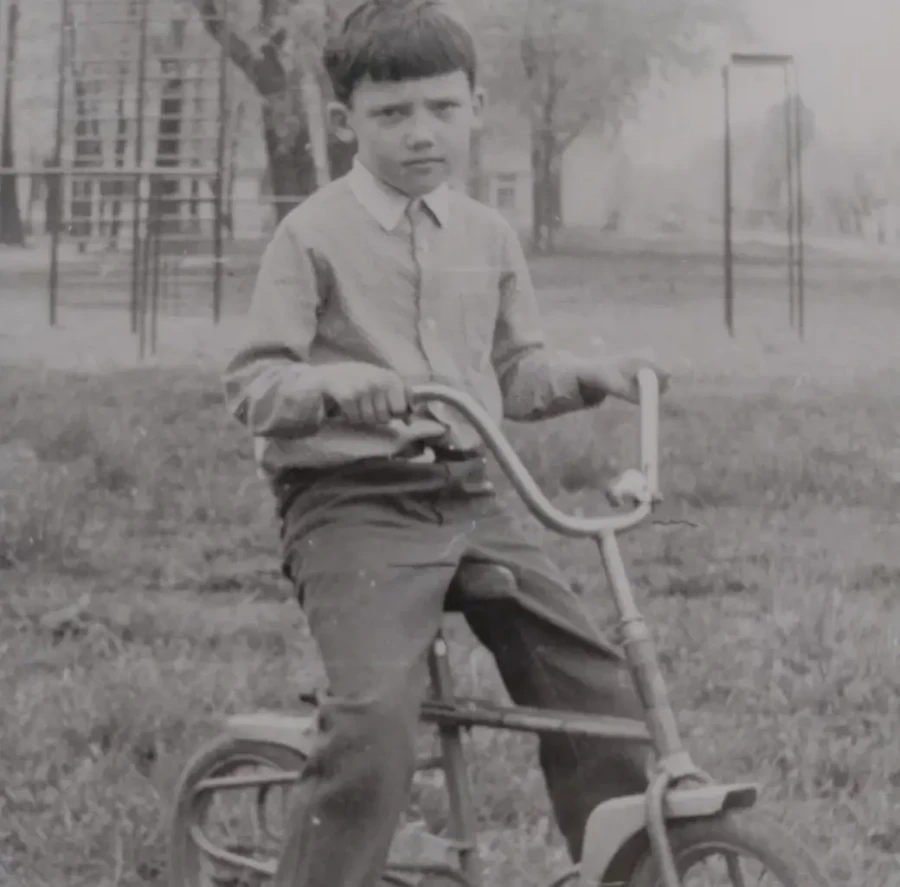 Сережа Смоликов в детстве. Фото из личного архива героя.