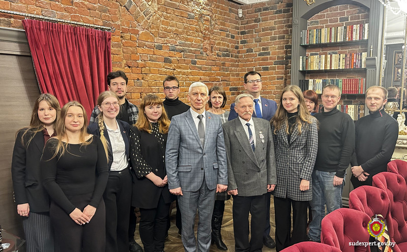 Бобруйский судебный эксперт награжден медалью «За трудовые заслуги»