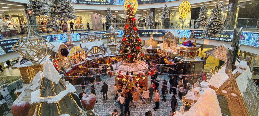 Экспозиция в 2025 году. Фото героини рубрики.