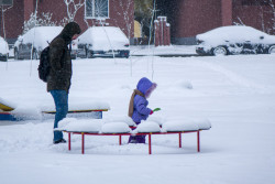 Могут ли дети не ходить в школу в связи со сложными погодными условиями? Отвечает специалист 