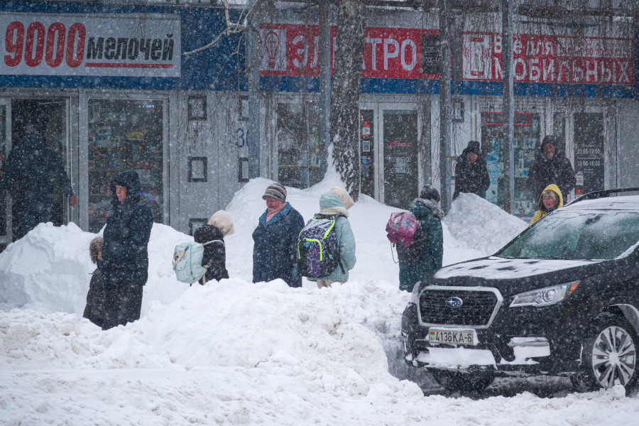 Циклон Улли принес в Бобруйск обильные снегопады
