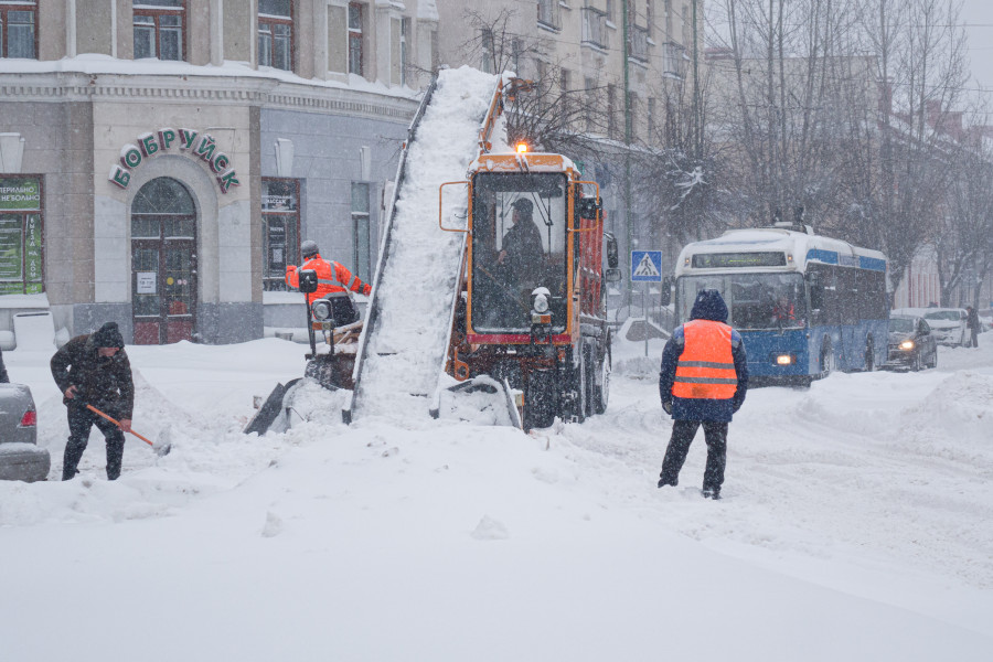 Циклон Улли принес в Бобруйск обильные снегопады