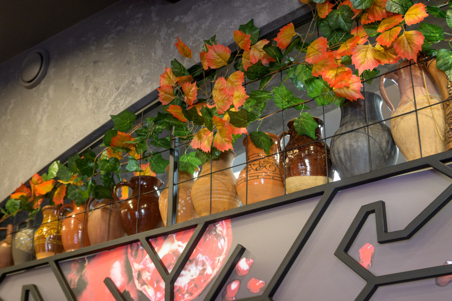 Кухня на углях и вкусный кофе. В Бобруйске открылось кафе, где можно насладиться армяно-грузинской кухней