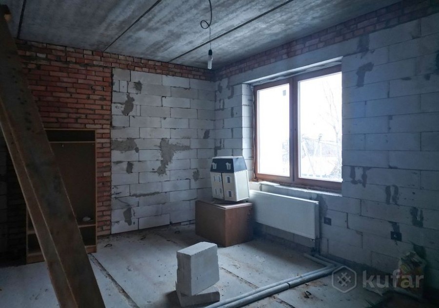 Фото взято из объявлений о продаже квартир.