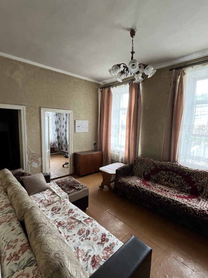 Фото взято из объявлений о продаже квартир.