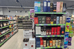 В Витебске мужчина на премиальном авто украл алкоголь в магазине: нуждался в адреналине