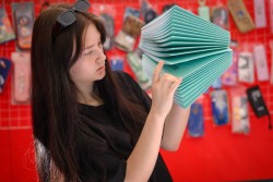 В Минтруда напомнили, кому предоставляется материальная помощь к школе 