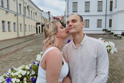 «Пускай он взлетает так же высоко, как наша любовь!» Свадебная пара недели в Могилеве