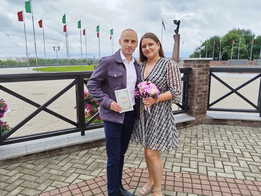 «Случайно зашли в «Эдисон». Теперь это наше знаковое место!» Свадебная пара недели