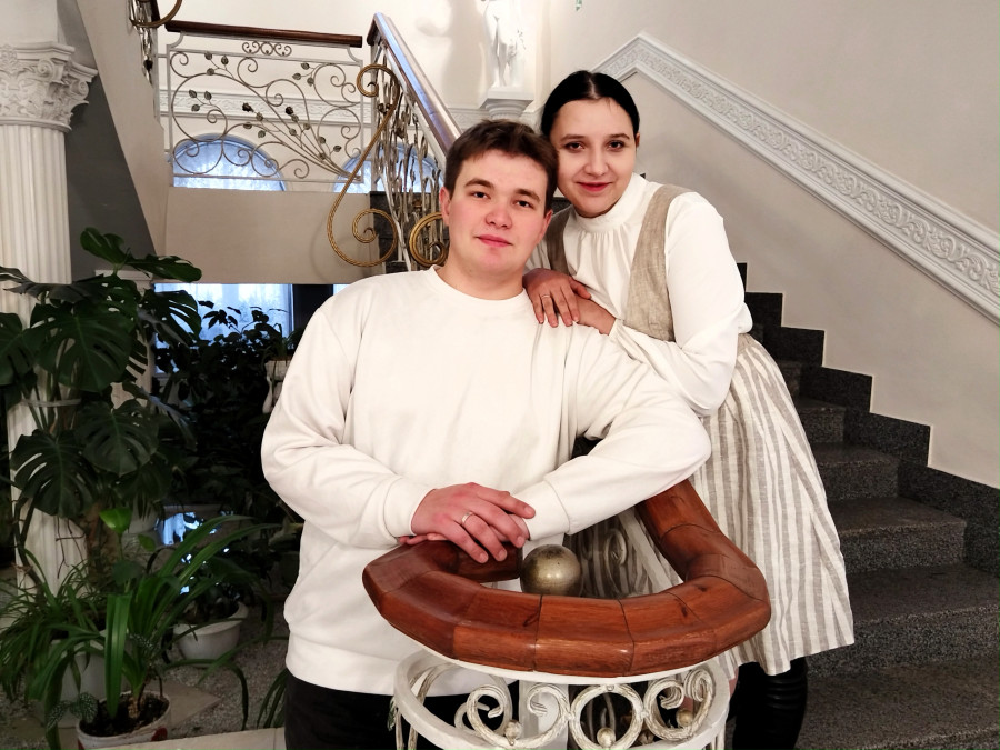 «Мама его очень любит. Называет «зятек»». Свадебная пара недели