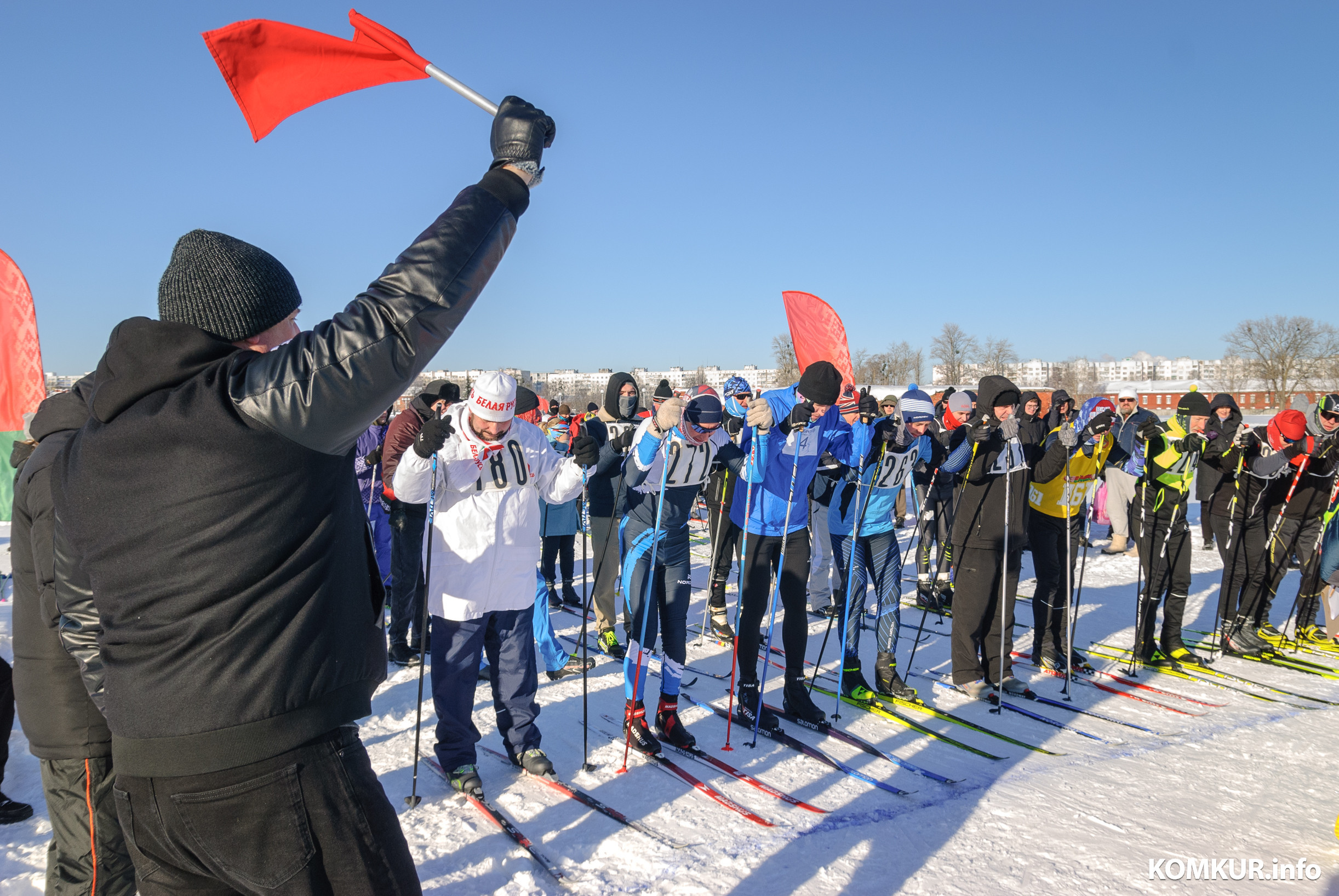31.01.2026, «Бобруйск-Арена». Спортивный праздник «Бобруйская лыжня 2026».Старт первым забегам давал лично председатель горисполкома Максим Гурин.