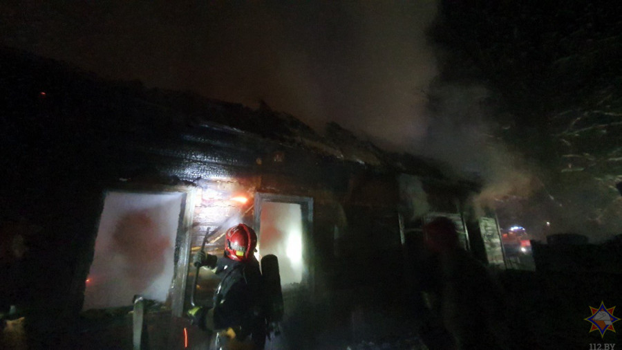 17 января 2026 года. Пожаре в деревне Большое Хоново Могилевского района. Фото: МЧС.