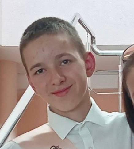 15-летний Богдан Юнчик.