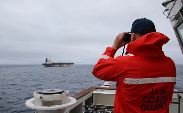 США захватили два танкера. Один из них – под российским флагом 