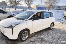 «100 километров пробега стоят как на дизельном VW Sharan». Как владельцы электромобилей пережили сильные морозы