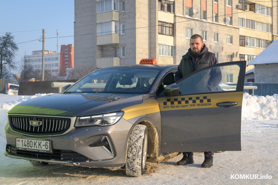«Днем в офисе, ночью за рулем». Как создавалось «чисто бобруйское» такси