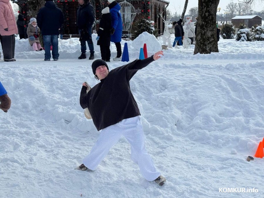 Могилев, 24 января 2026 года. Второй открытый чемпионат города по метанию валенка.