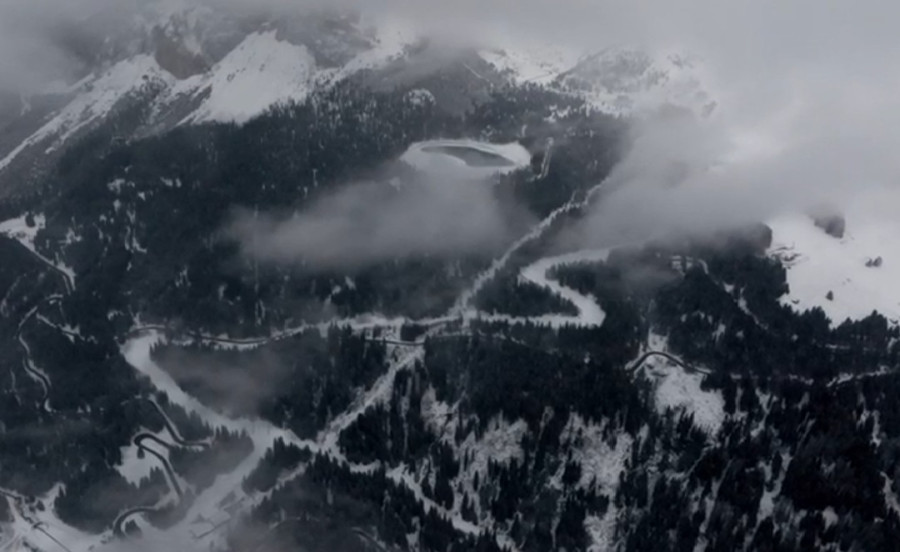 Четыре человека погибли из-за схода лавин в районах проведения Олимпиады-2026