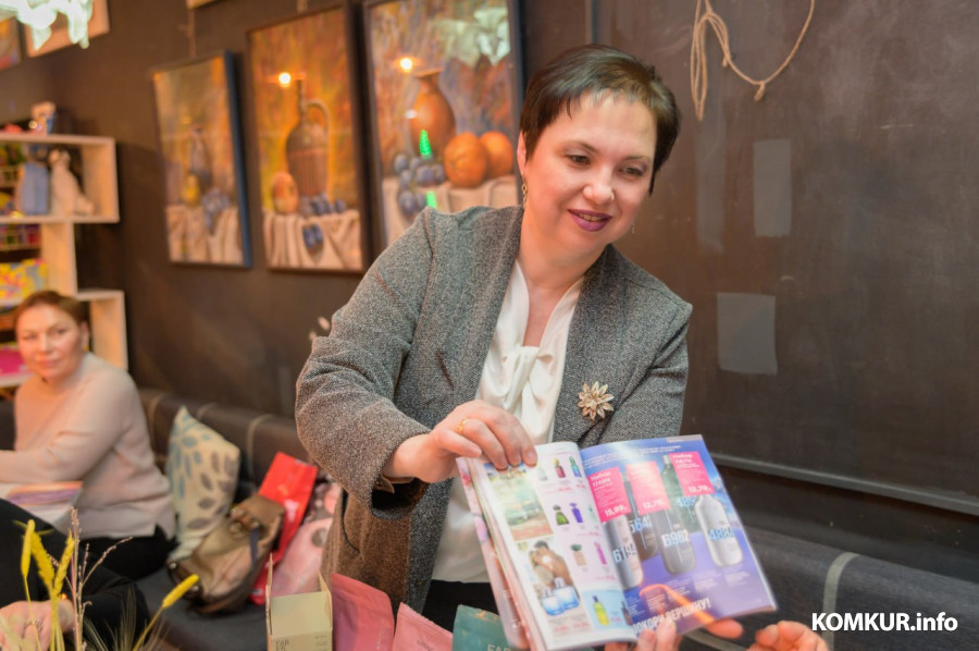 17.02.2026. БОбруйск. Встреча представителей и друзей Faberlic в кафе «Сэр Эклер».