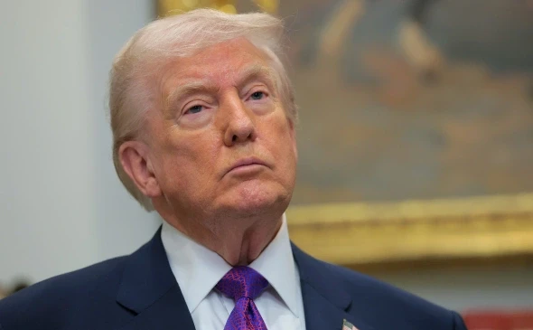 Трамп ввел временные пошлины в размере 10% на товары из всех стран мира