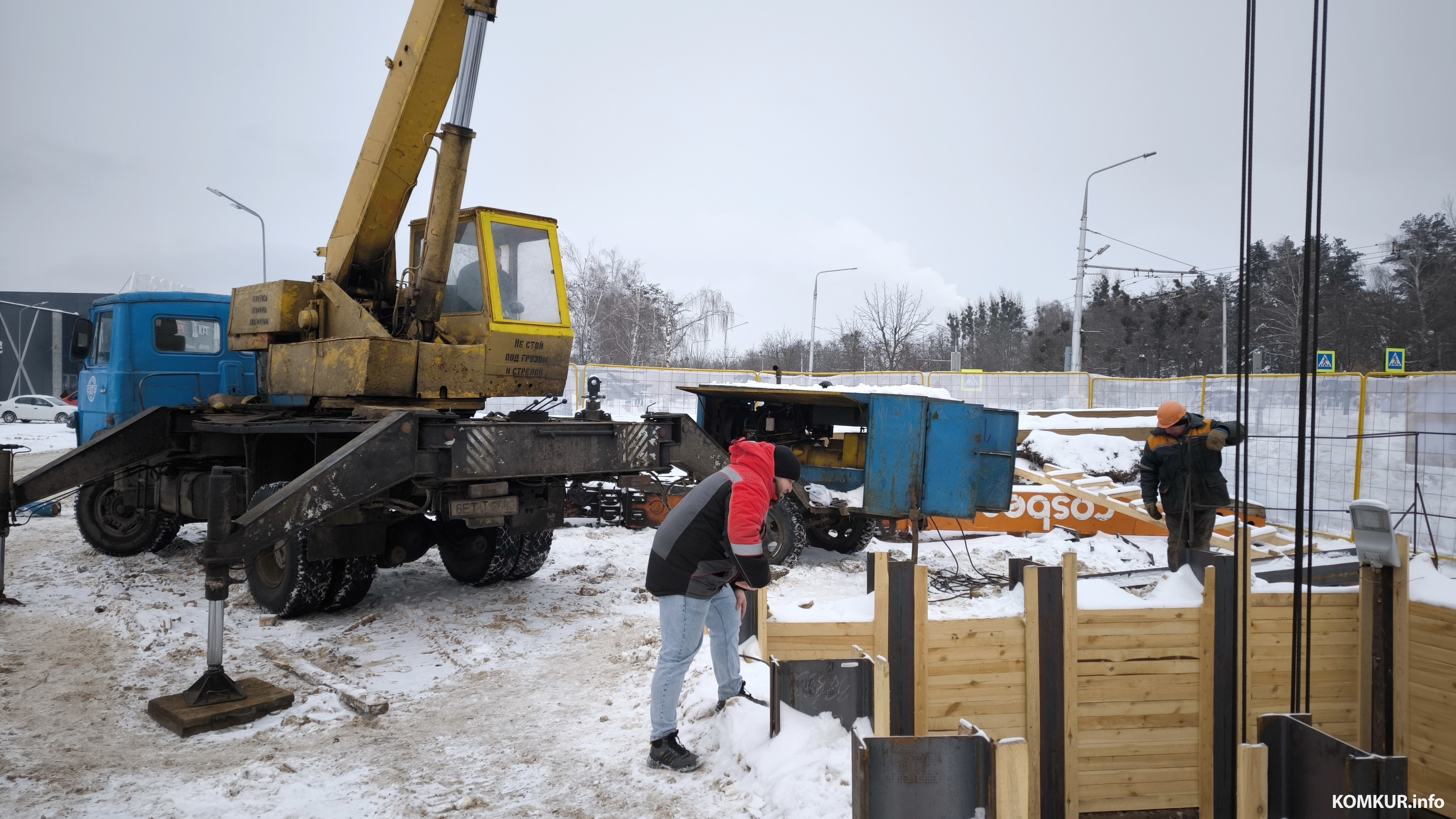 07.02.2026. Минская улица, Первомайский район, Бобруйск. Реконструкция коллектора дождевой канализации по улице Орджоникидзе
