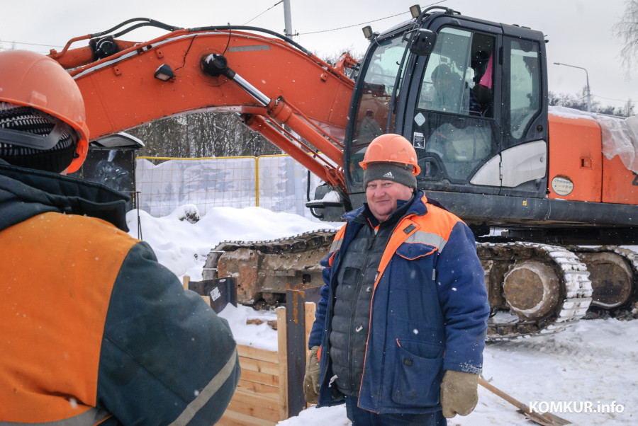 09.02.2026. Минская улица, Первомайский район, Бобруйск. Реконструкция коллектора дождевой канализации по улице Орджоникидзе