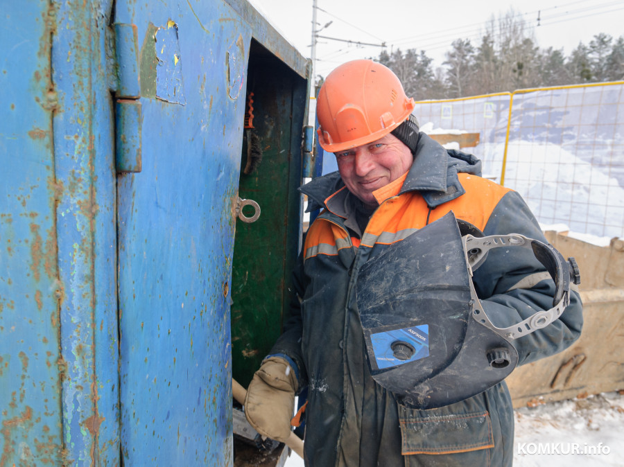 09.02.2026. Минская улица, Первомайский район, Бобруйск. Реконструкция коллектора дождевой канализации по улице Орджоникидзе