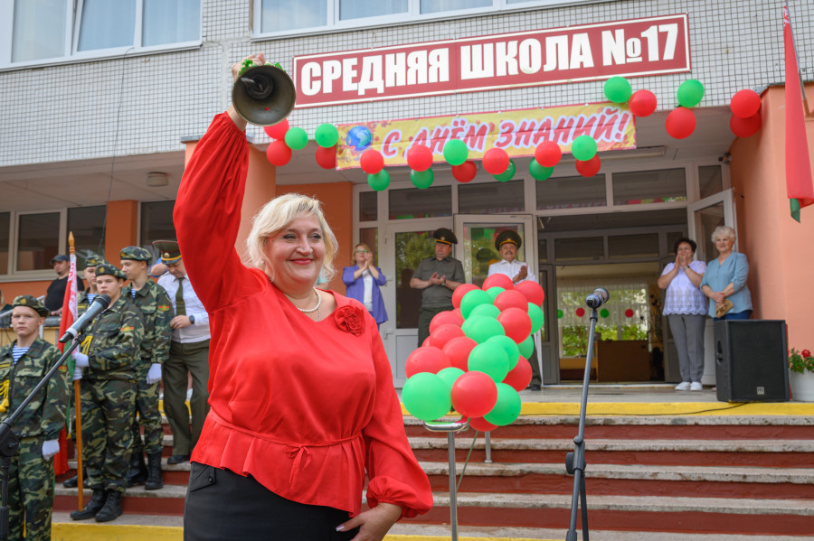 Зарплата руководителей учебных заведений увеличивается в Беларуси с 1 апреля