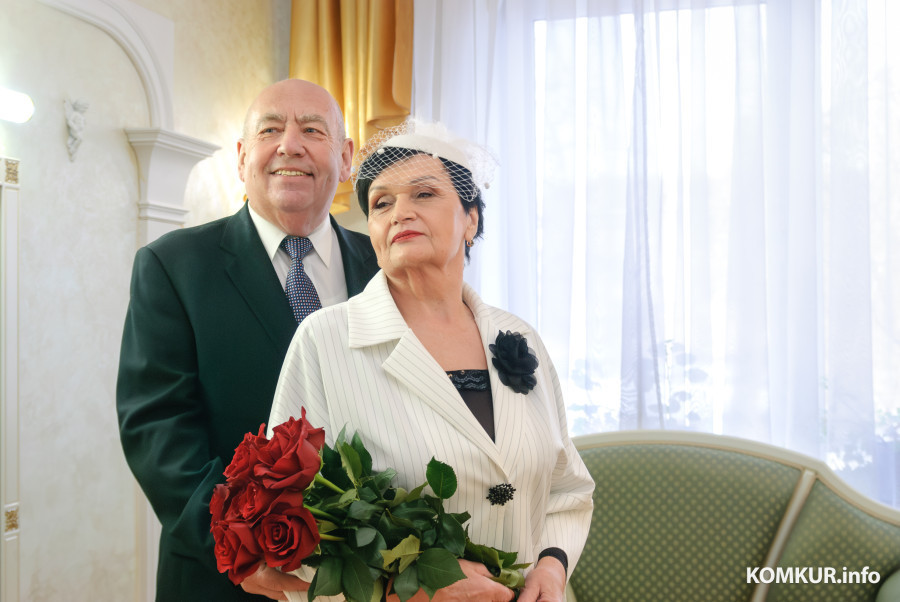 «Могу сказать, что у нас всё получилось». 50 лет идут рядом супруги Соркины из Бобруйска