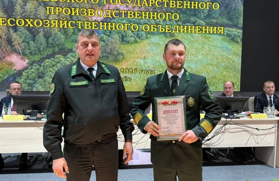 Лесничий из Бобруйского лесхоза Илья Дудаль признан лучшим по профессии в Могилевской области