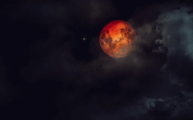 Первое в 2026 году полное затмение Луны произойдет 3 марта. Оно будет багровым