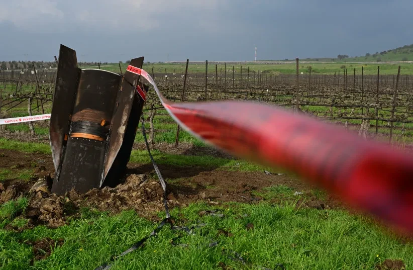 Йеменские хуситы объявили о вступлении в войну на стороне Ирана и запустили ракету в сторону Израиля