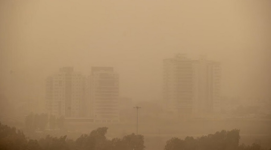 Израиль накрыла густая пыльная мгла