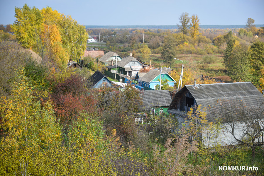 2013 год. Вид на улицу Береговую и Затонный переулок с крепостного вала.
