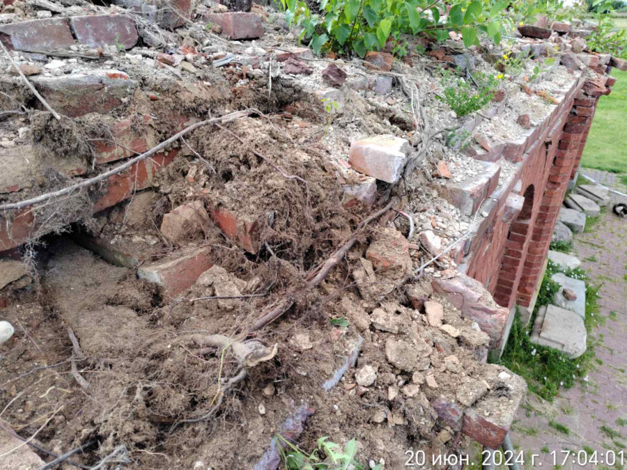 Июнь 2024 года. Бобруйск.Вот так выглядело здание после покупки. Фото предоставлено ЧП "Девятнадцатый век".