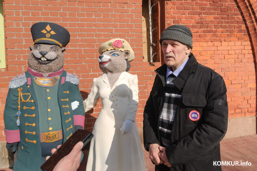 9.03.2026. улица Карла Оппермана, Бобруйск, Новый арт-объект появился в Бобруйской крепости вблизи бывшего порохового склада. Инициатором ее установки является Коваленко Леонид Васильевич