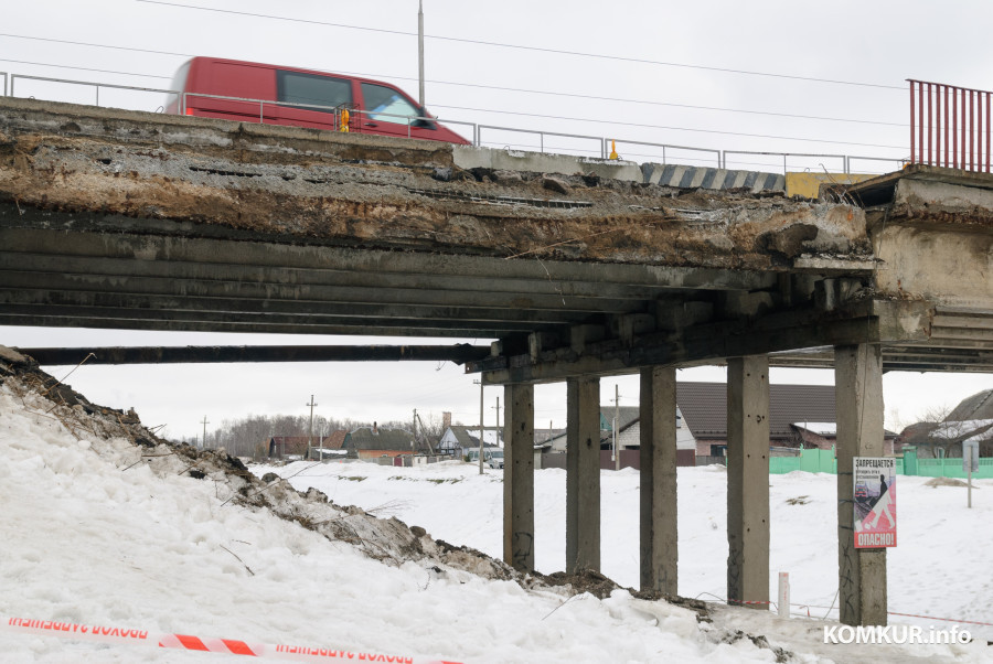 03.03.2026. улица Карла Маркса, Первомайский район, Бобруйск, Могилёвская область, 213825, Беларусь. Путепровод на улице К.Маркса