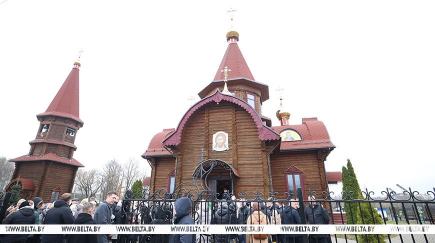 Лукашенко на Пасху приехал в агрогородок Евдокимовичи Шкловского района