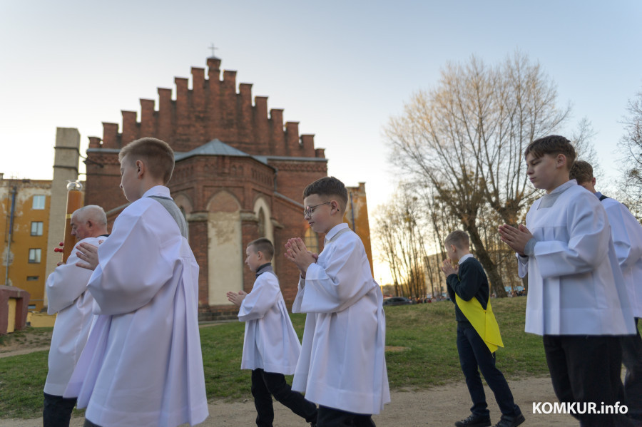 Светлое Христово Воскресение в Бобруйске: наш фоторепортаж из костела Непорочного Зачатия Пресвятой Девы Марии
