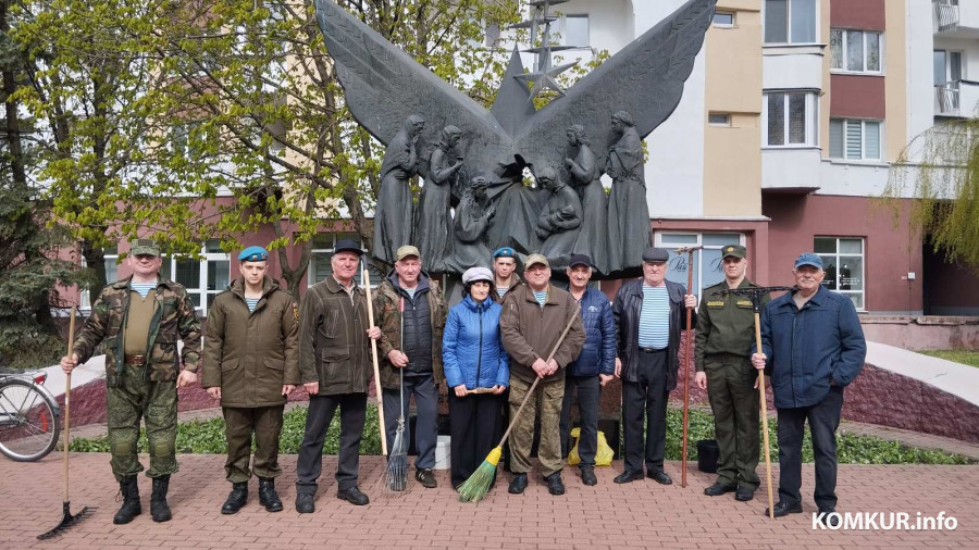 Накануне Радуницы в Бобруйске приведены в порядок все воинские захоронения