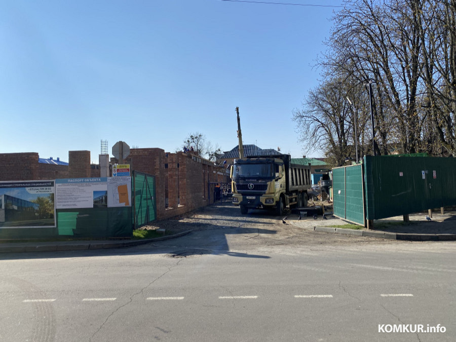 13.04.2026. Строительство нового торгового центра в Бобруйске.