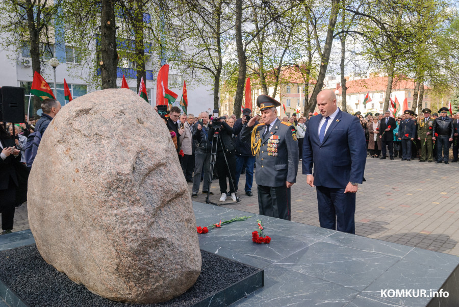 25.04.2026. 125, улица Урицкого, Бобруйск, Беларусь. Торжественное открытие памятного знака в память о жертвах и ликвидаторах аварии на ЧАЭС в преддверии 40-летия Чернобыльской трагедии