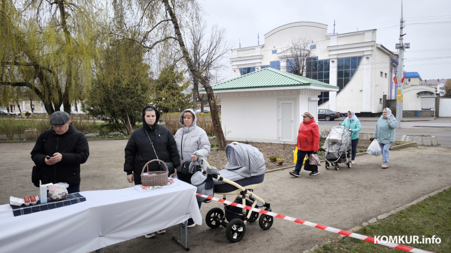 11.04.2026. Бобруйск. Освящение пасхальных блюд в Свято-Никольском кафедральном соборе