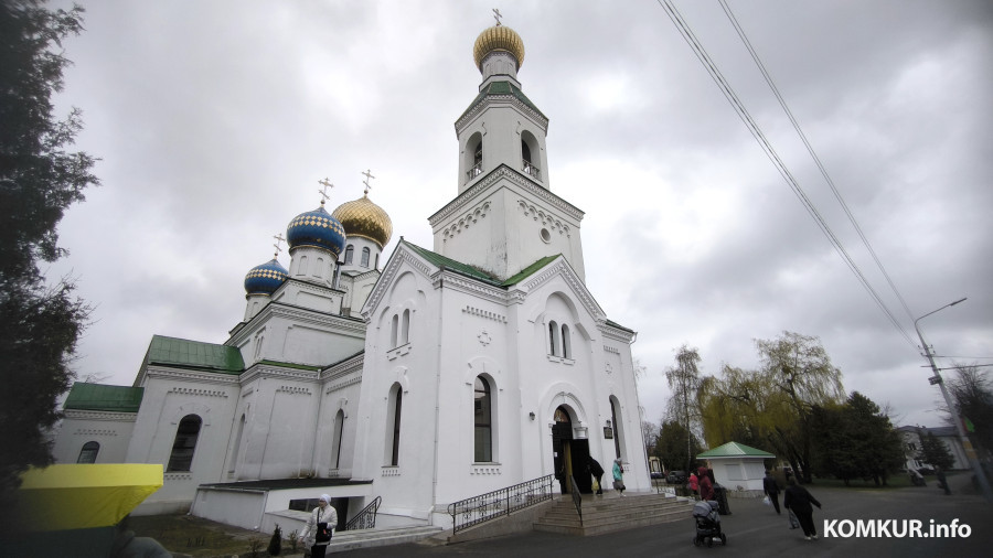 11.04.2026. Бобруйск. Освящение пасхальных блюд в Свято-Никольском кафедральном соборе