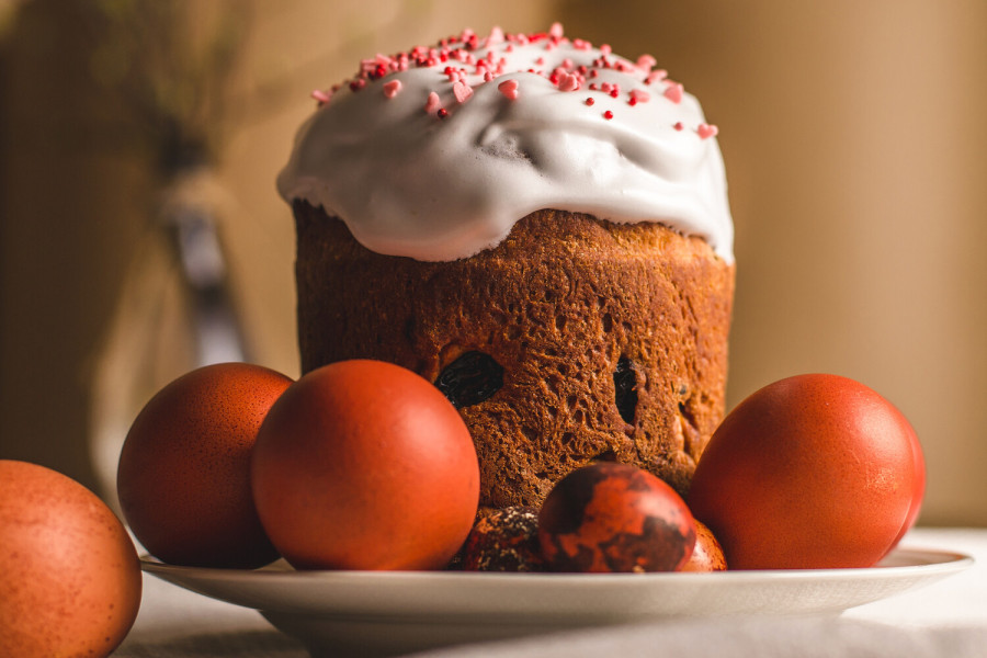 Врач: на Пасху можно съесть 2-3 яйца