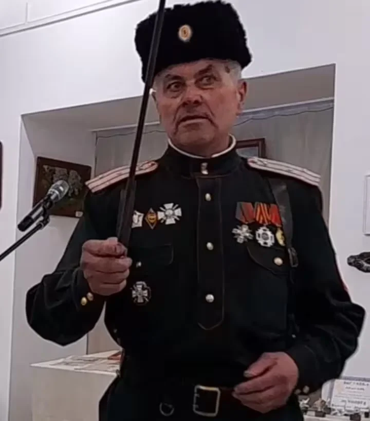 Валентин Иванович Михновец.