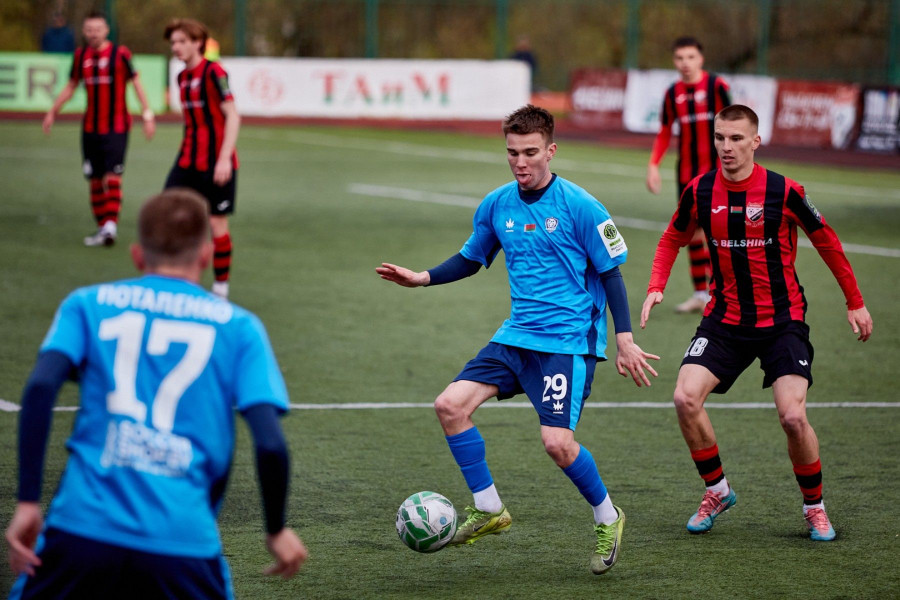 Бобруйская «Белшина» на своем поле уступила «Днепру»