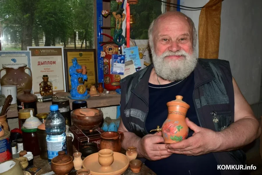 «Хто на гліне, той не згіне». Поговорили с Юрием Бовдой, народным мастером из Бобруйска