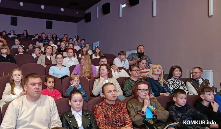 15.05.2026 г. Глуск. Церемония открытия II Открытого фестиваля-конкурса детского искусства имени В. К. Иванова.